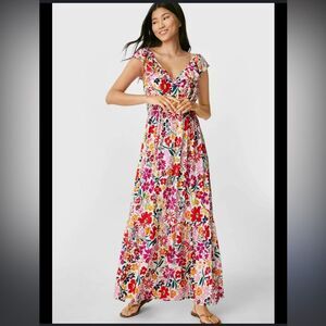 C&S Floral Maxi Dress Size Medium